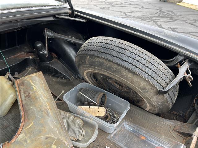 Mercedes-Benz-220-SEB-1965-27