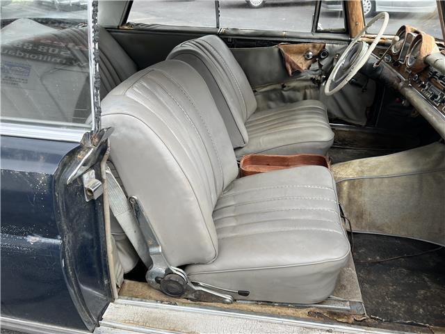 Mercedes-Benz-220-SEB-1965-30
