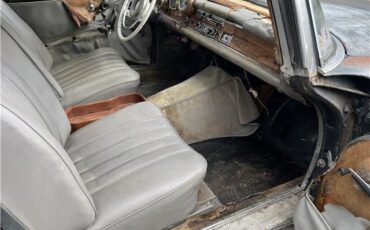 Mercedes-Benz-220-SEB-1965-34
