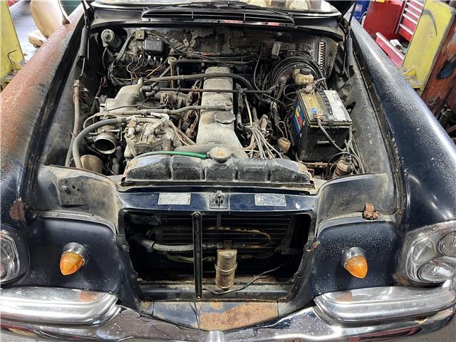 Mercedes-Benz-220-SEB-1965-39
