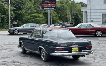 Mercedes-Benz-220-SEB-1965-7