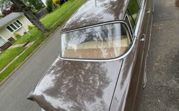 Mercedes-Benz-230-1966-16