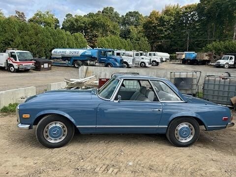 Mercedes-Benz-280-SL-1970-4
