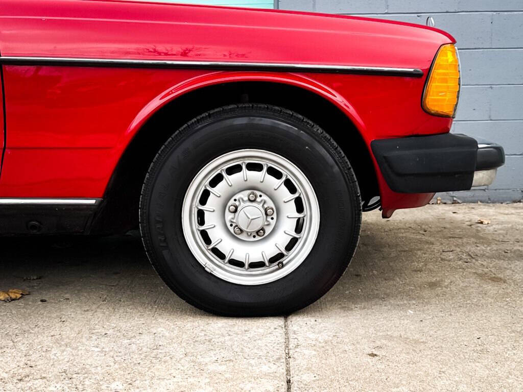 Mercedes-Benz-280-TE-1985-Wagon-12
