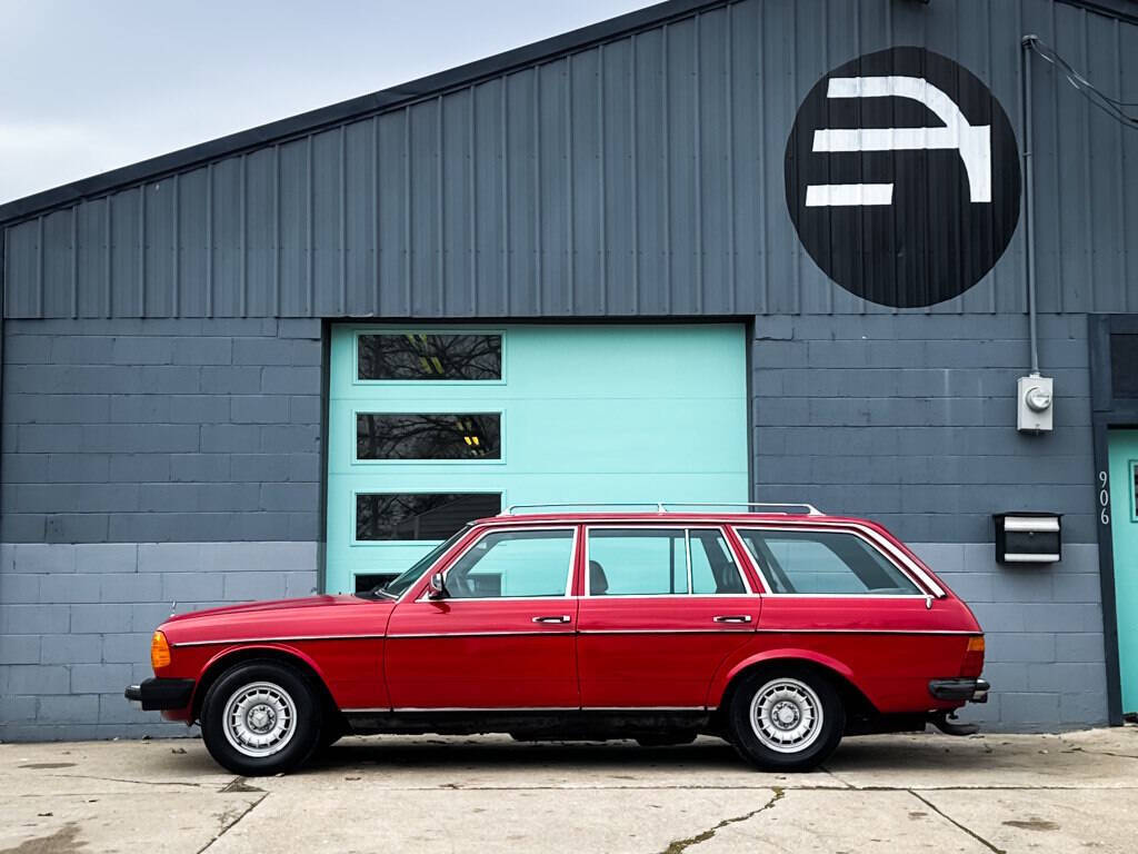 Mercedes-Benz-280-TE-1985-Wagon-2