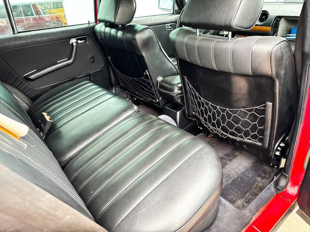 Mercedes-Benz-280-TE-1985-Wagon-25