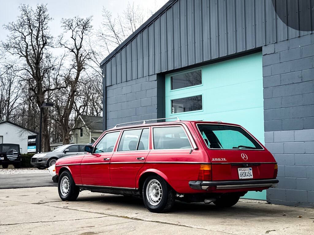 Mercedes-Benz-280-TE-1985-Wagon-3