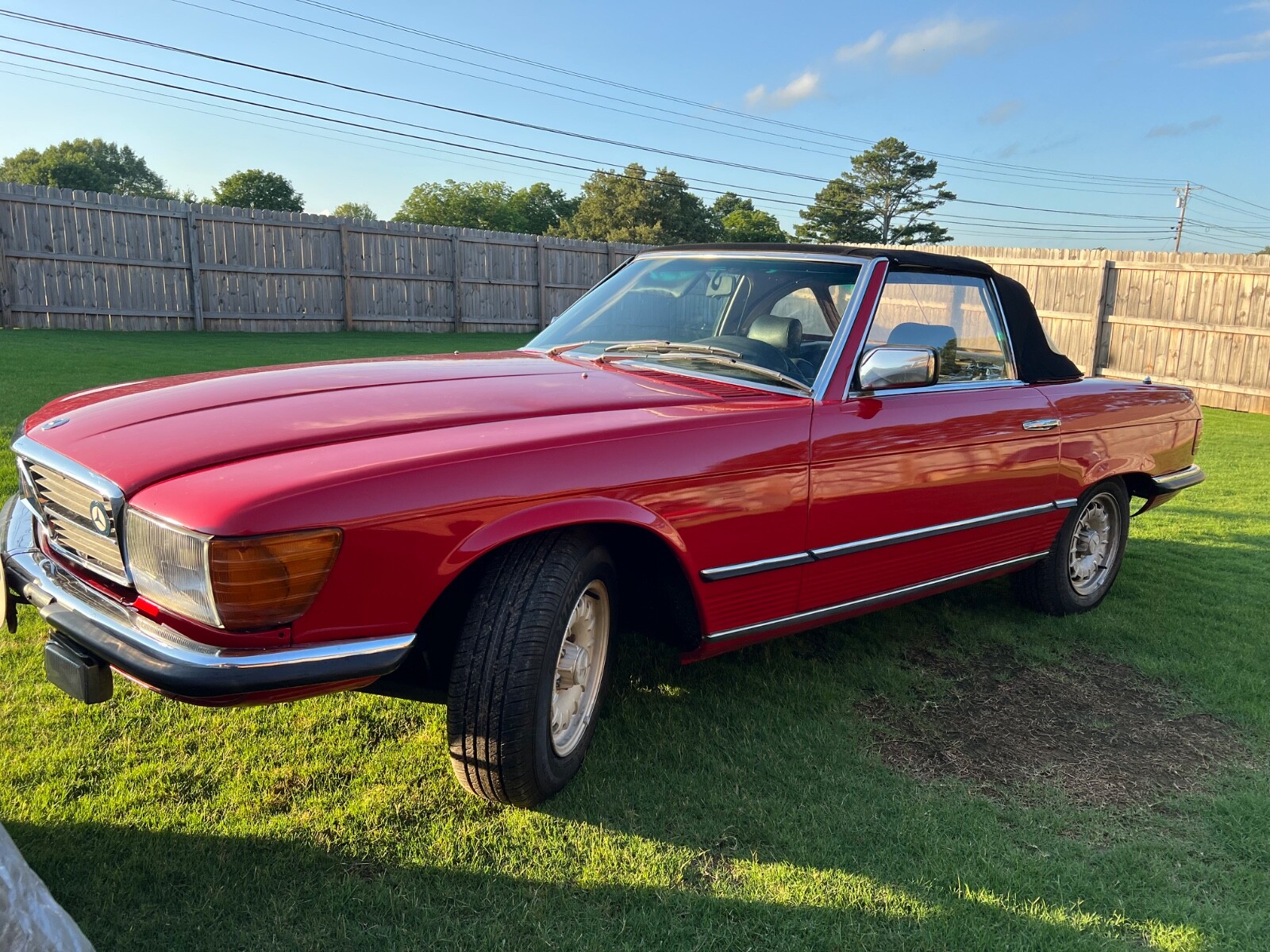 Mercedes-Benz-280SL-RARE-5-SPEED-MANUAL-SHIFT-1983-Convertible-2
