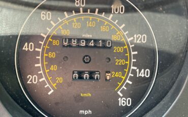 Mercedes-Benz-280SL-RARE-5-SPEED-MANUAL-SHIFT-1983-Convertible-24