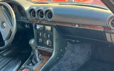 Mercedes-Benz-280SL-RARE-5-SPEED-MANUAL-SHIFT-1983-Convertible-27