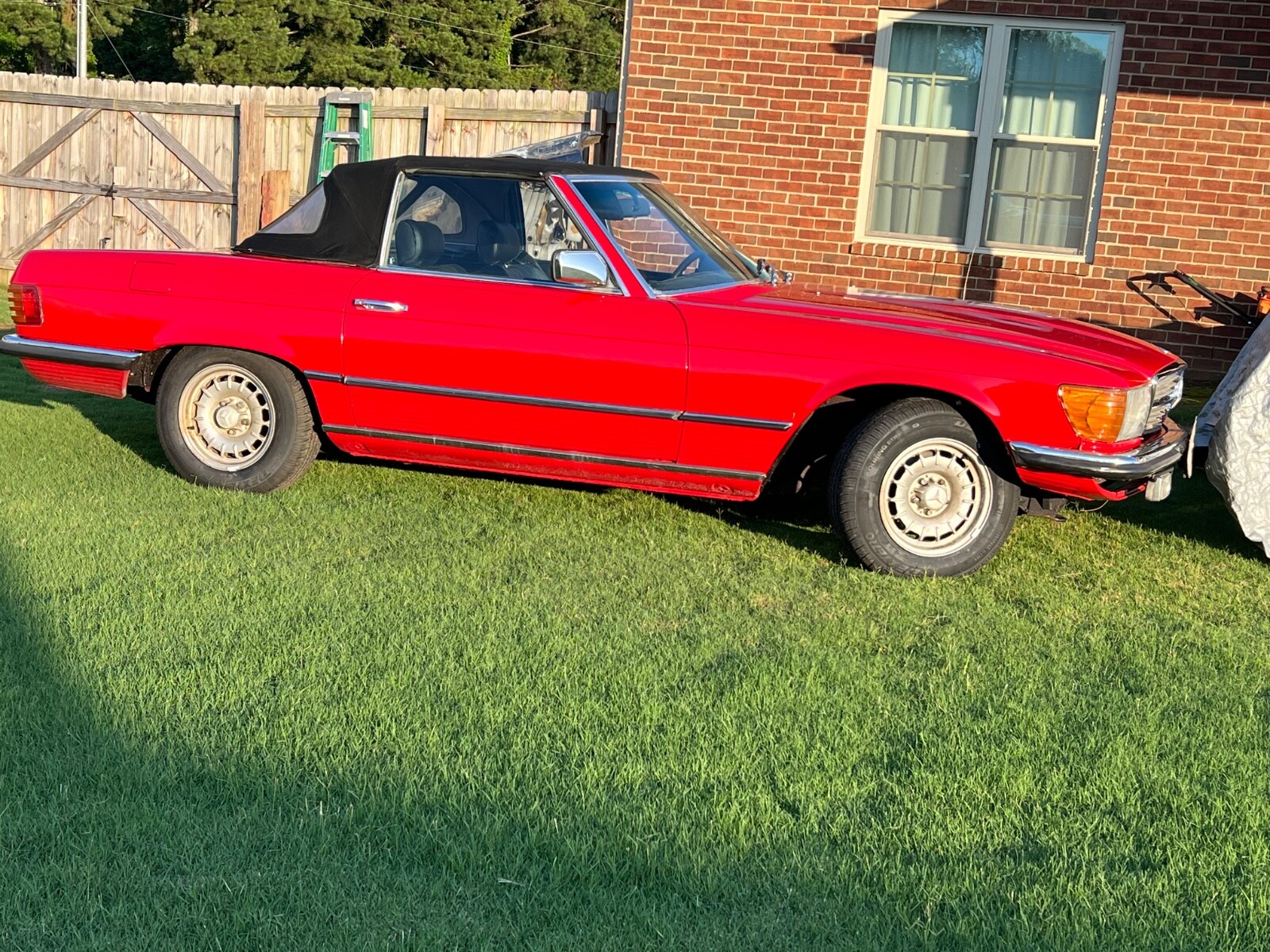 Mercedes-Benz-280SL-RARE-5-SPEED-MANUAL-SHIFT-1983-Convertible-31