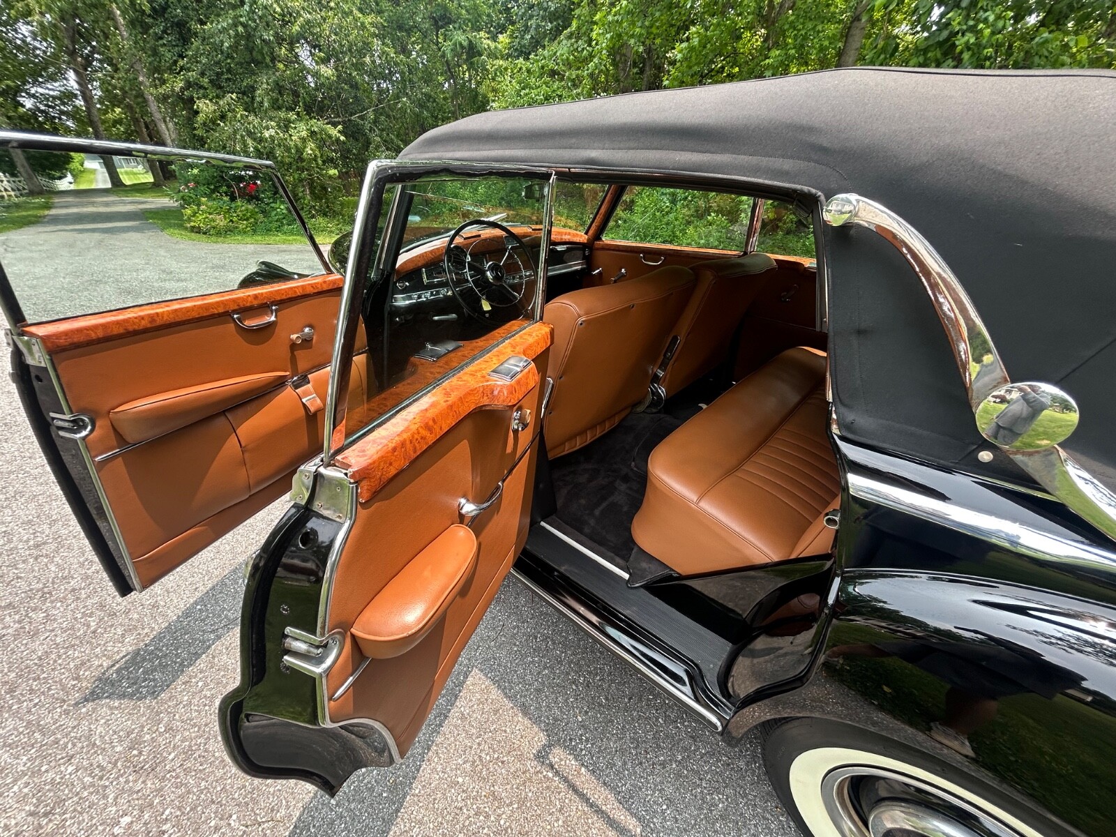 Mercedes-Benz-300-Series-1951-Convertible-22