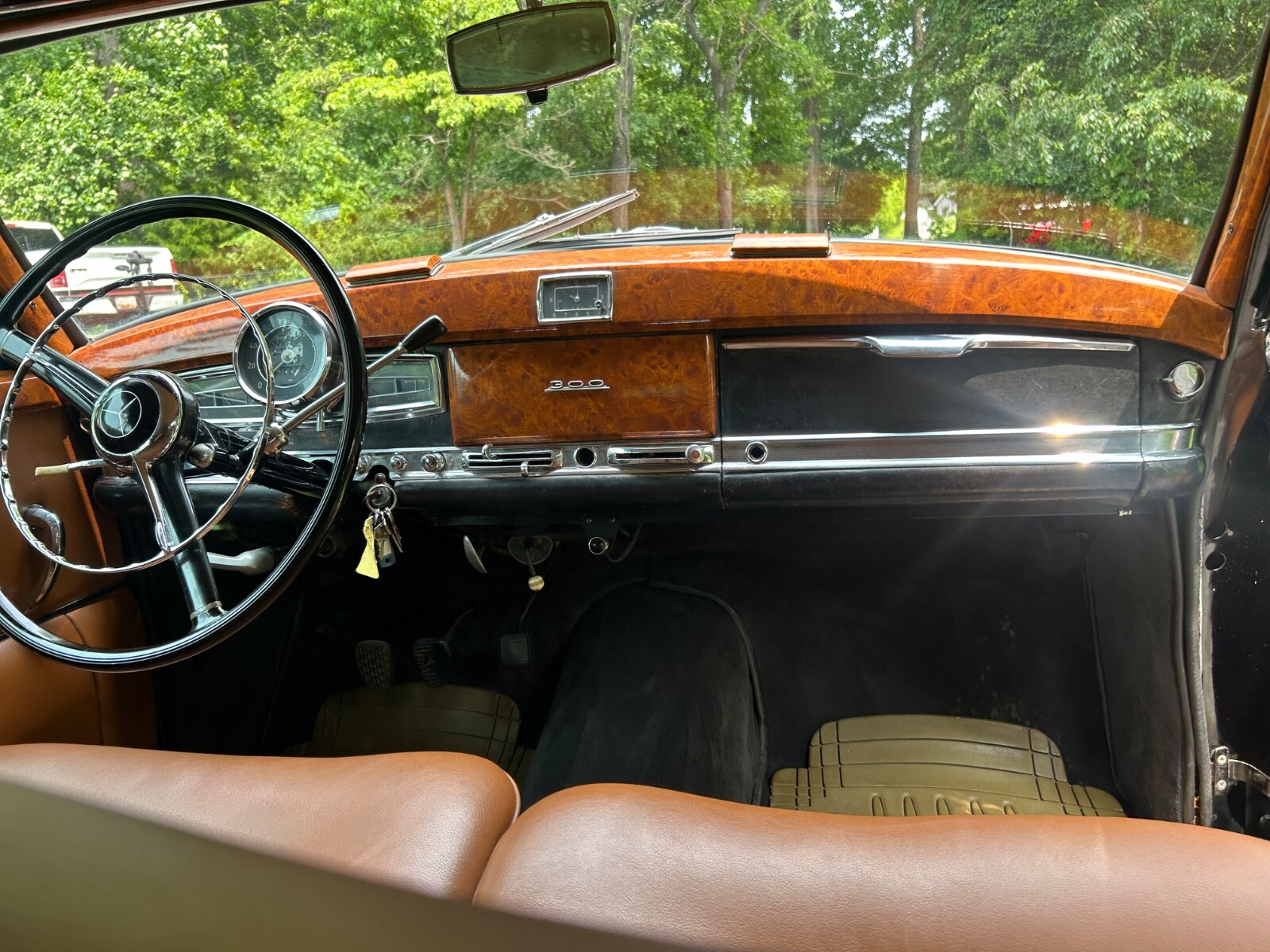 Mercedes-Benz-300-Series-1951-Convertible-34