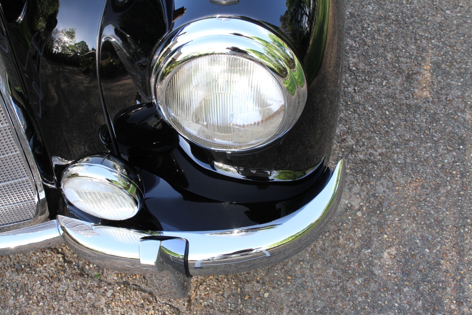 Mercedes-Benz-300-Series-1954-Sedan-29