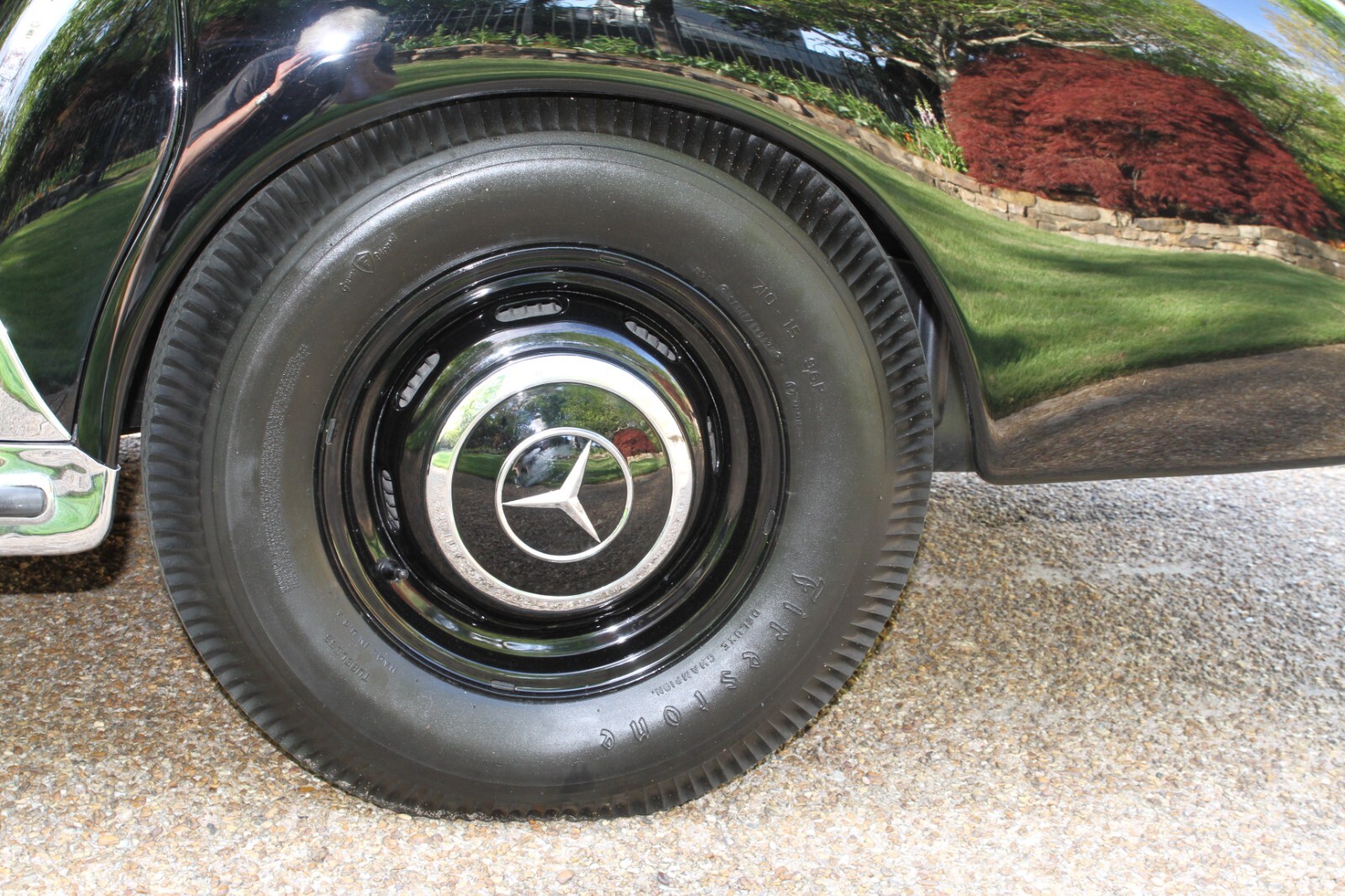 Mercedes-Benz-300-Series-1954-Sedan-34
