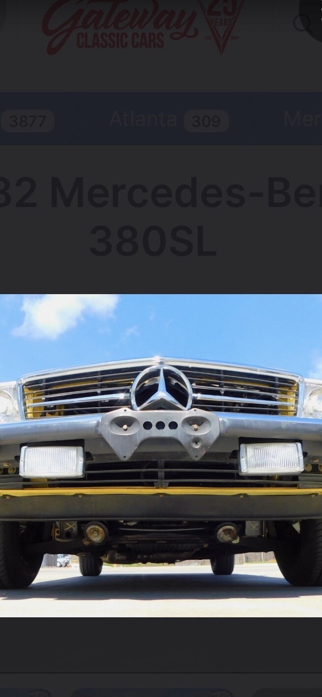 Mercedes-Benz-300-Series-1982-4