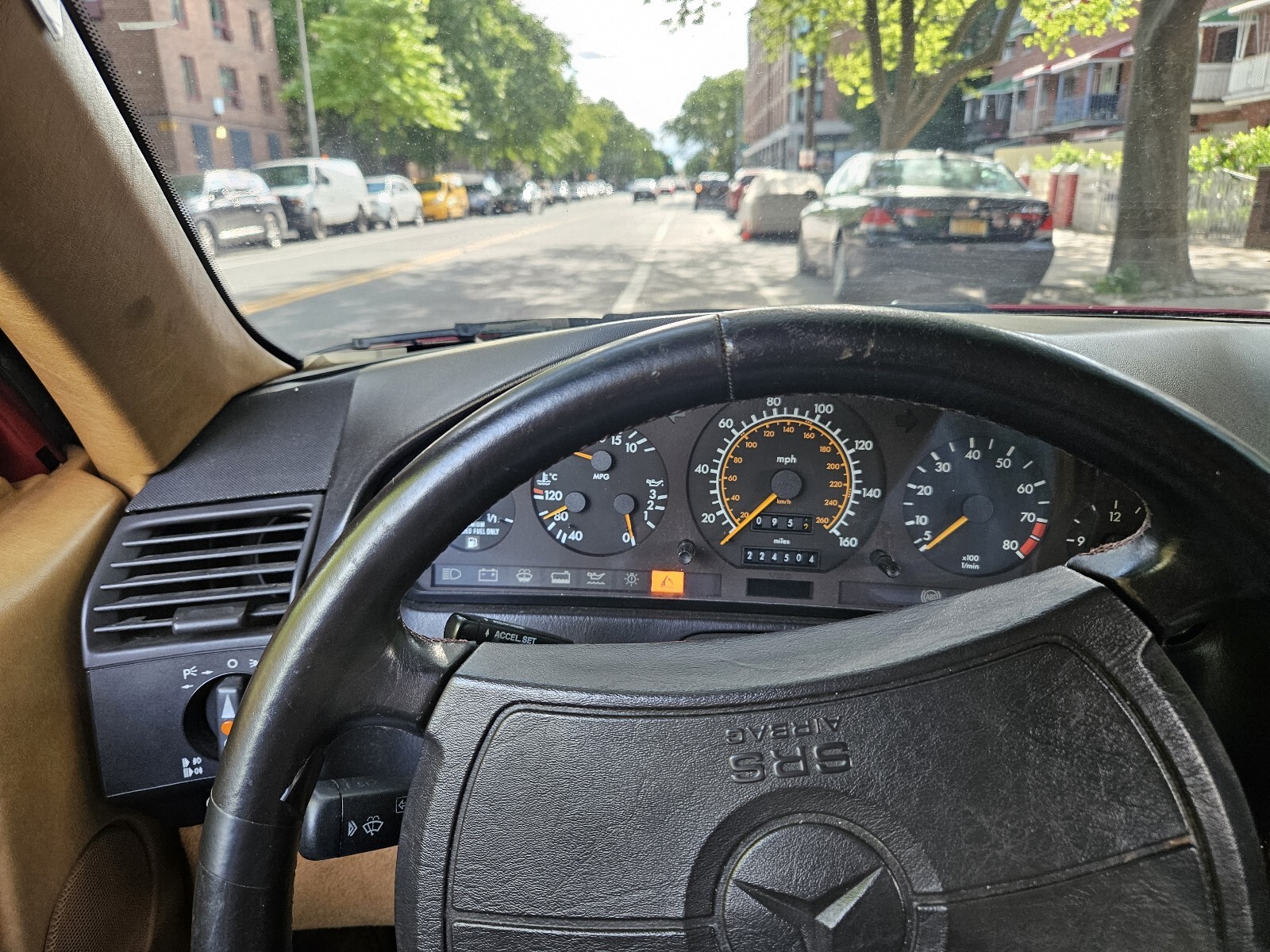 Mercedes-Benz-300-Series-1991-Convertible-5