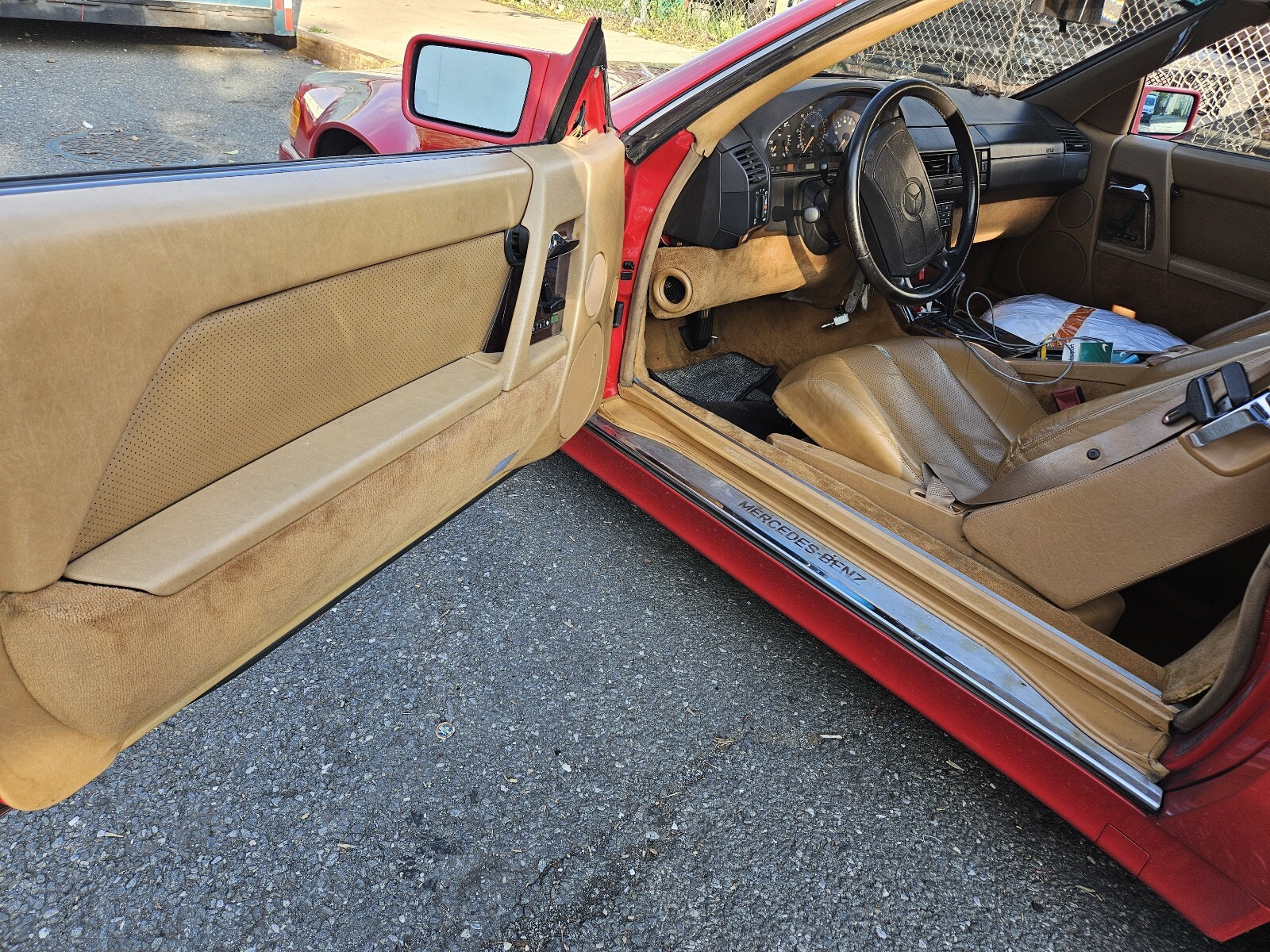 Mercedes-Benz-300-Series-1991-Convertible-9
