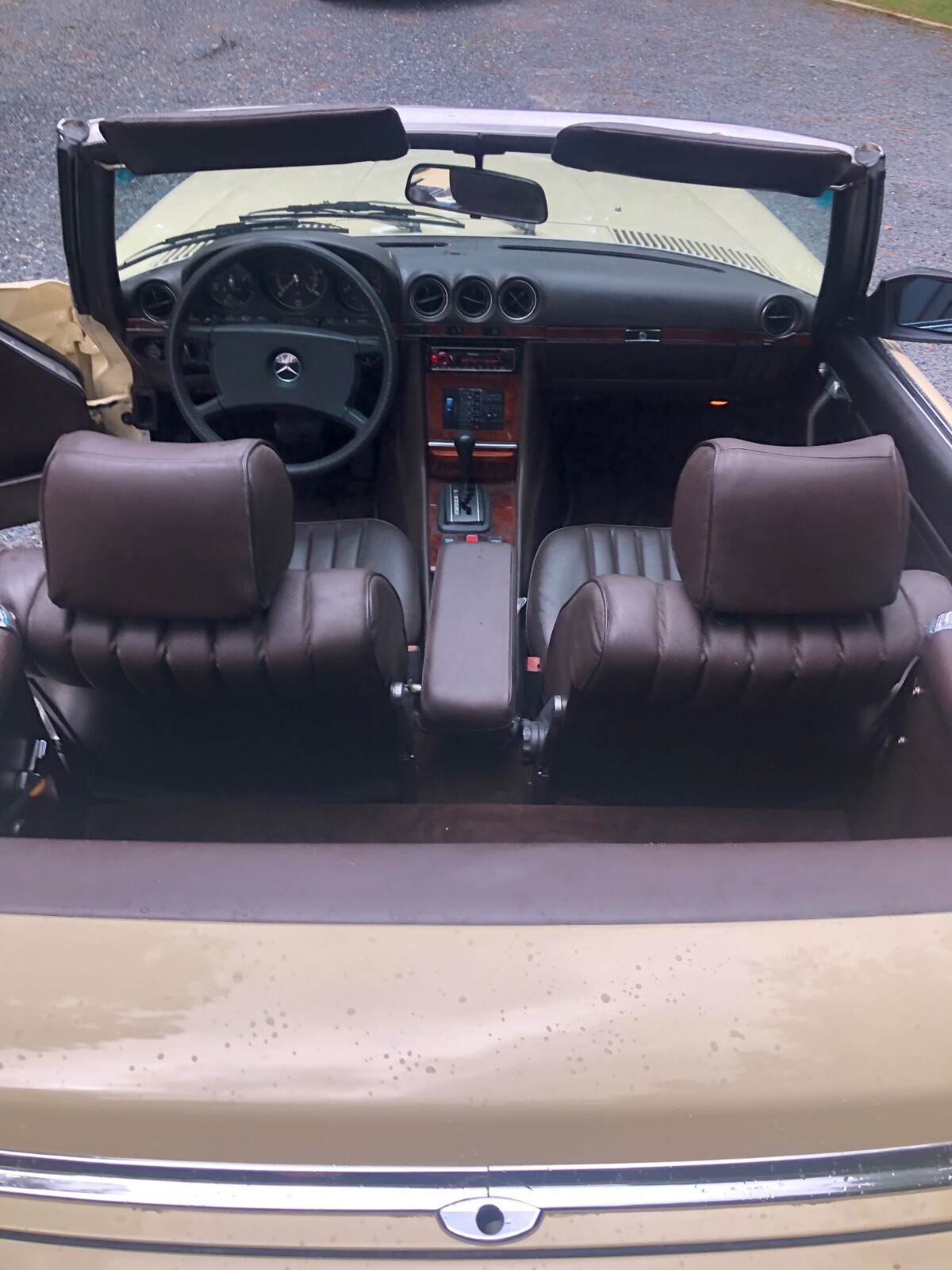 Mercedes-Benz-380-SL-1981-Convertible-15