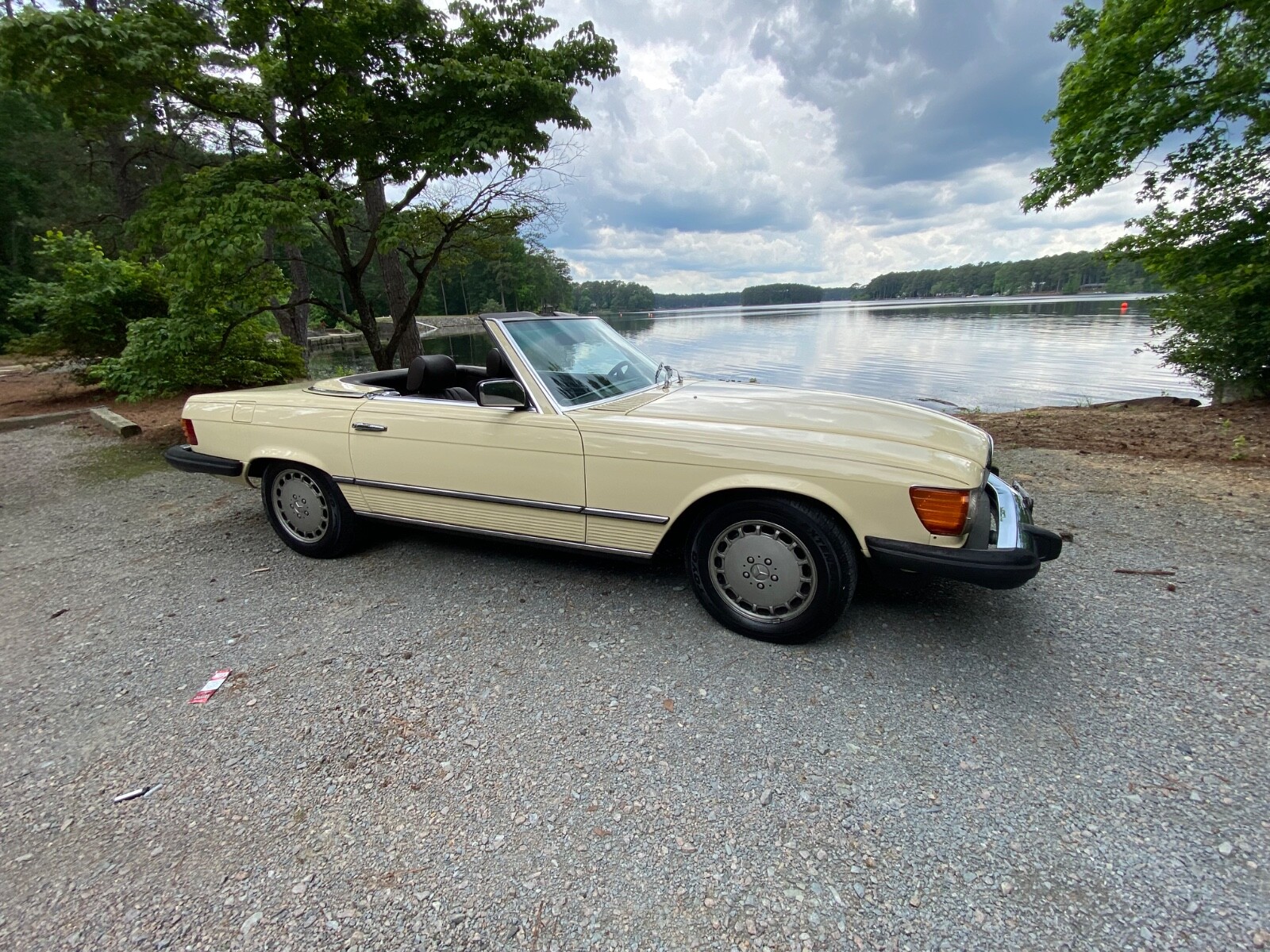 Mercedes-Benz 380-SL 1981 Convertible