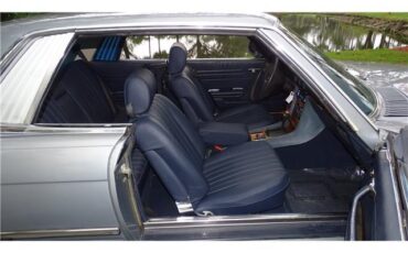 Mercedes-Benz-380SLC-1981-FIXED-HEAD-COUPE-11