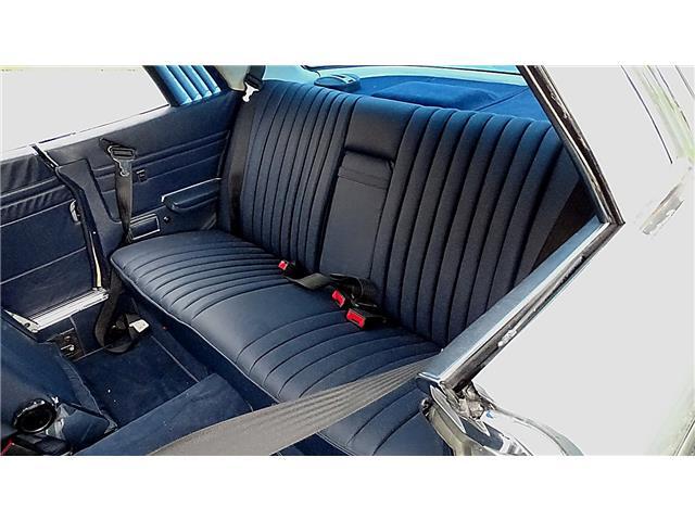 Mercedes-Benz-380SLC-1981-FIXED-HEAD-COUPE-14