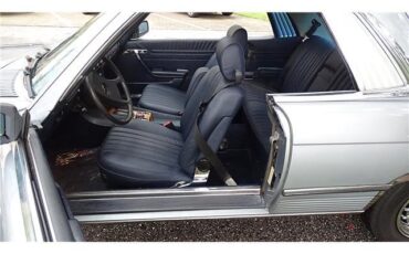 Mercedes-Benz-380SLC-1981-FIXED-HEAD-COUPE-15