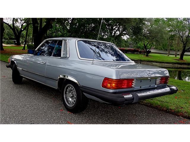 Mercedes-Benz-380SLC-1981-FIXED-HEAD-COUPE-4