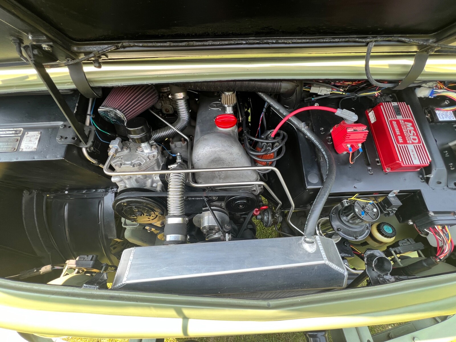 Mercedes-Benz-404-1962-Convertible-16