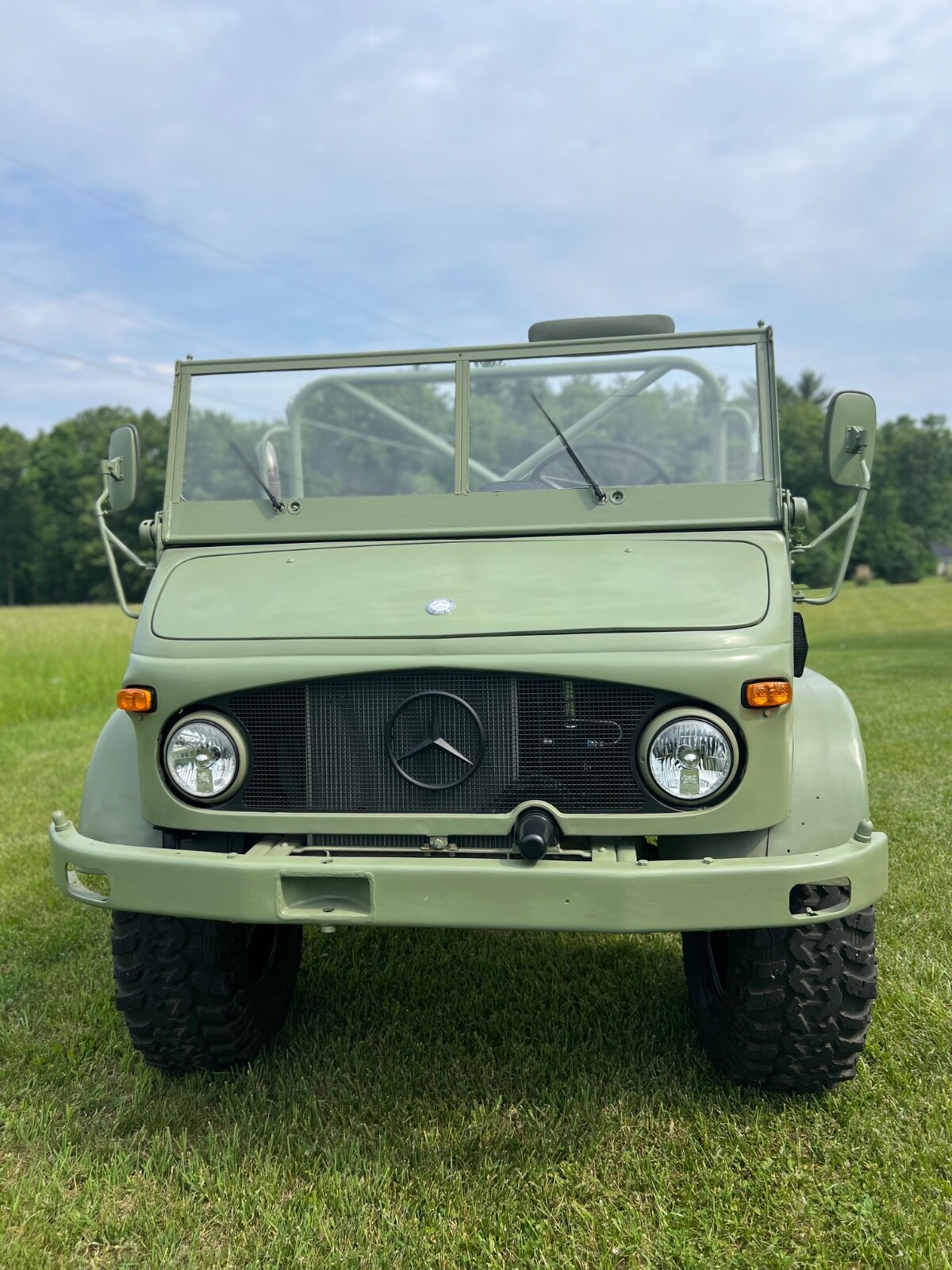 Mercedes-Benz-404-1962-Convertible-2