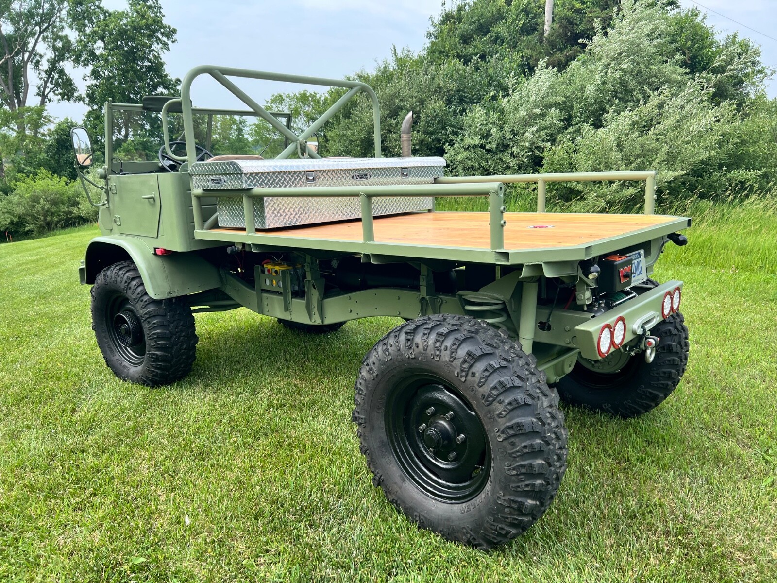 Mercedes-Benz-404-1962-Convertible-7