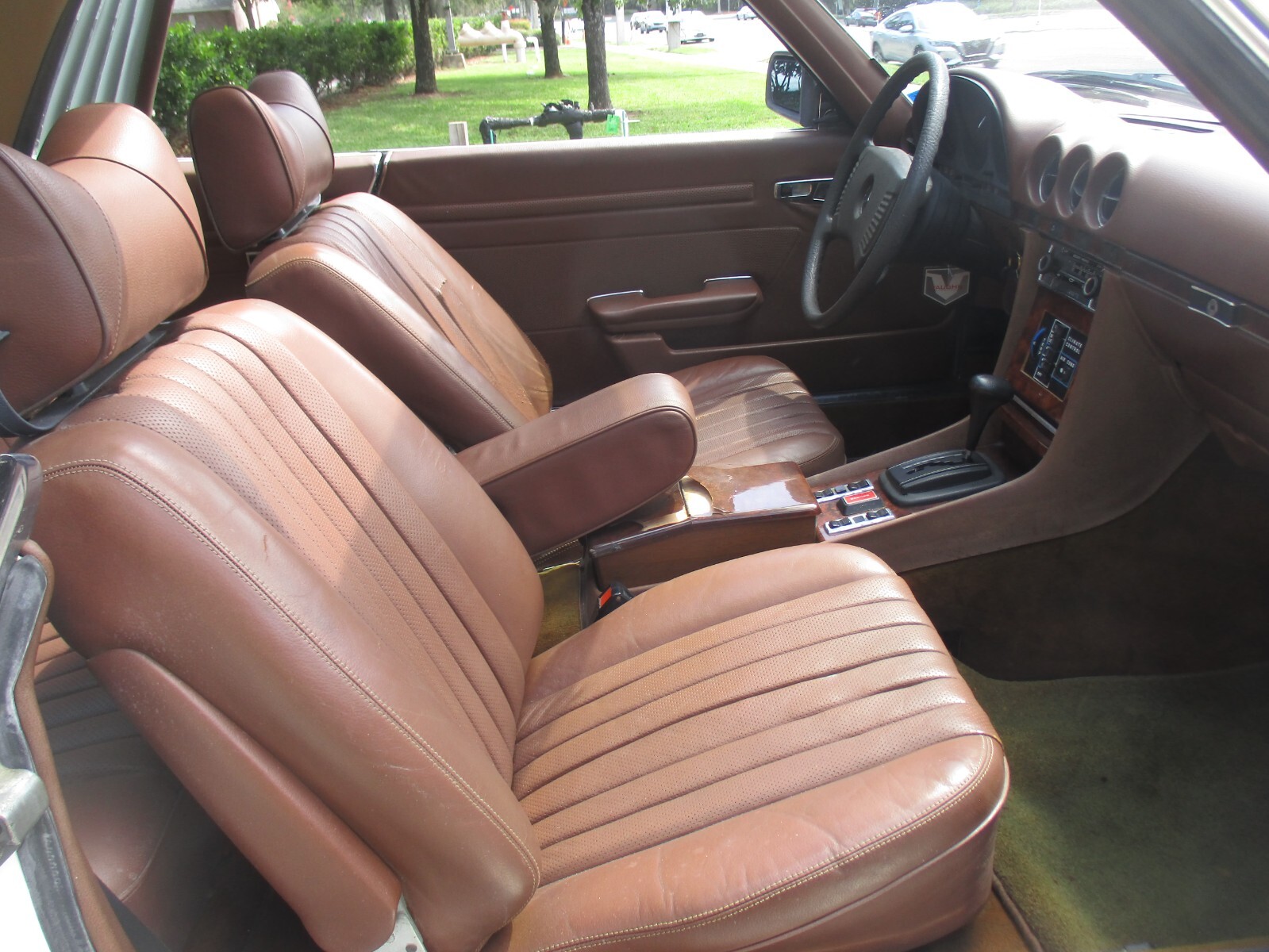 Mercedes-Benz-450-SLC-1979-Coupe-12