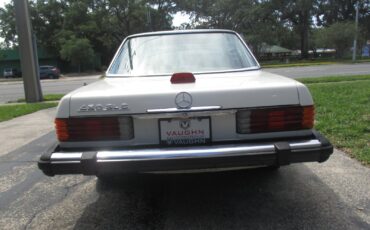Mercedes-Benz-450-SLC-1979-Coupe-14