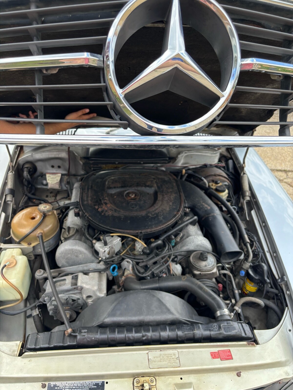 Mercedes-Benz-450SL-1976-30