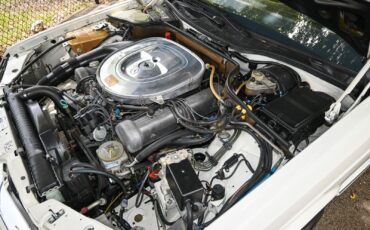 Mercedes-Benz-500-Series-1985-Coupe-11
