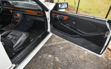 Mercedes-Benz-500-Series-1985-Coupe-22