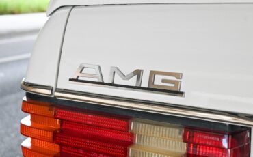 Mercedes-Benz-500-Series-1985-Coupe-33