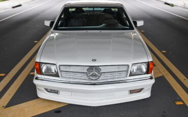 Mercedes-Benz-500-Series-1985-Coupe-4