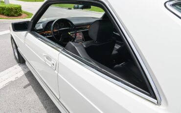 Mercedes-Benz-500-Series-1985-Coupe-8