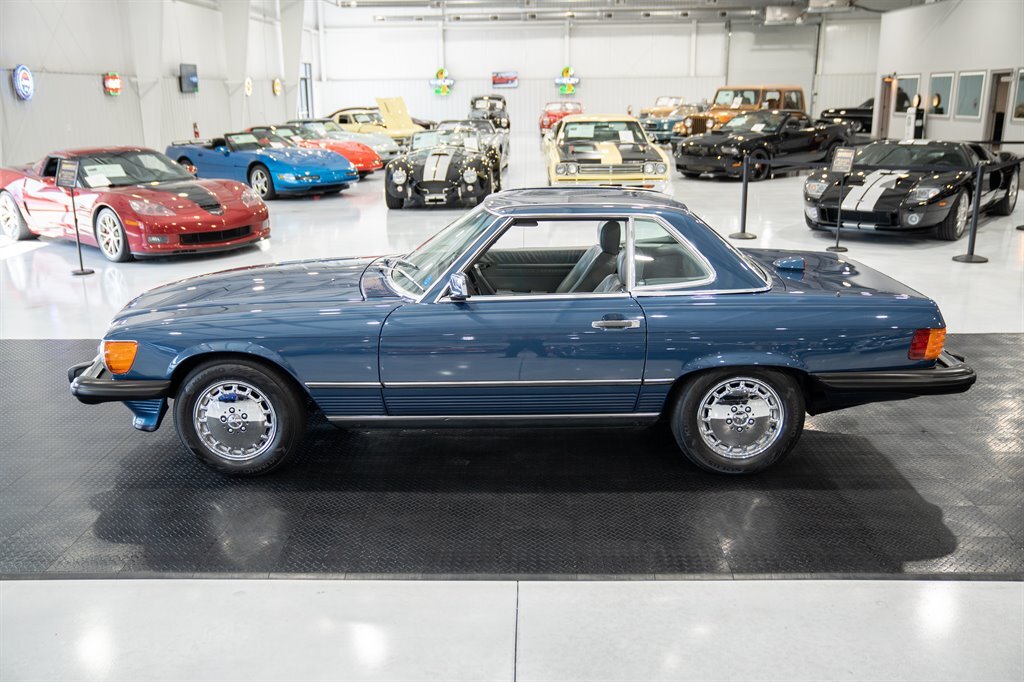 Mercedes-Benz-500-Series-1986-2d-Coupe-Roadster-2