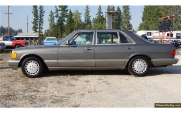 Mercedes-Benz-500-Series-1986-Sedan-16