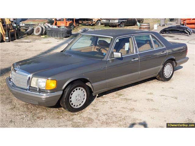 Mercedes-Benz-500-Series-1986-Sedan-2