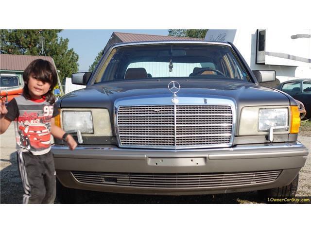 Mercedes-Benz-500-Series-1986-Sedan-4