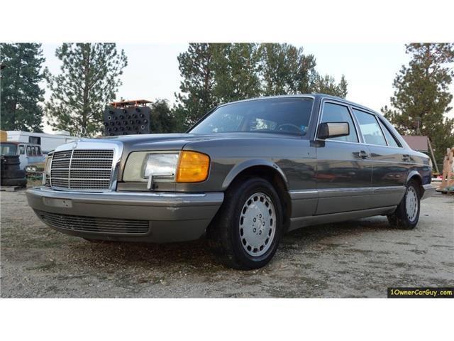 Mercedes-Benz-500-Series-1986-Sedan-5