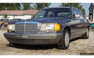 Mercedes-Benz-500-Series-1986-Sedan-7