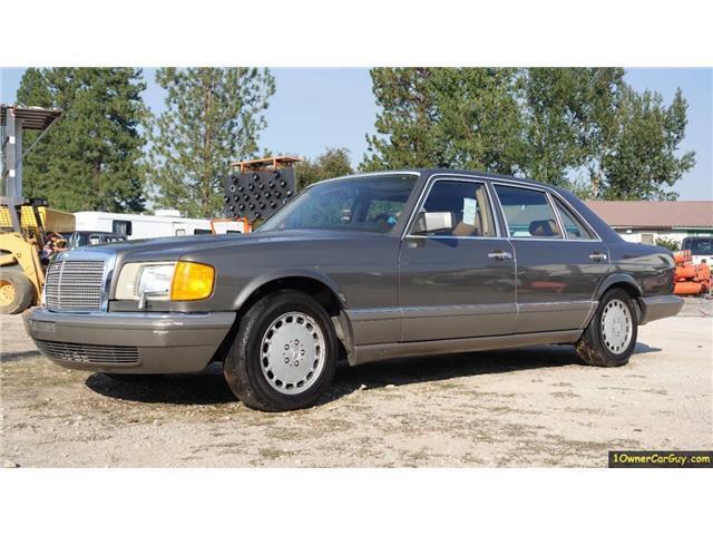 Mercedes-Benz 500-Series 1986 Sedan