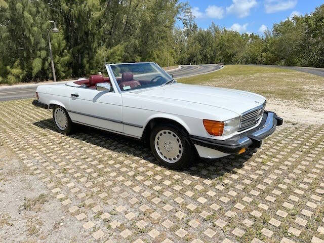 Mercedes-Benz-500-Series-1987-Convertible-2