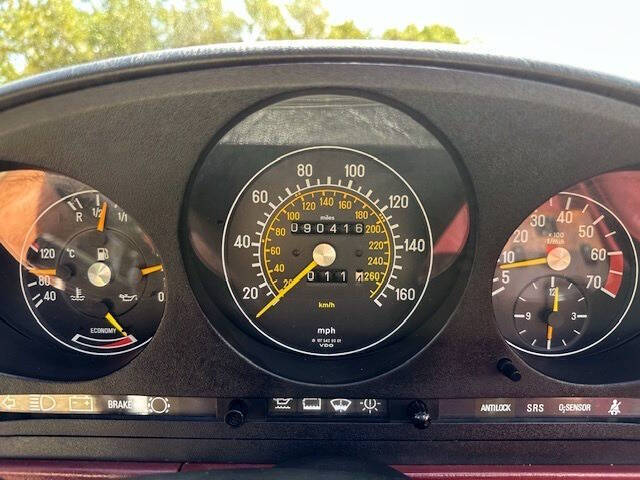 Mercedes-Benz-500-Series-1987-Convertible-21