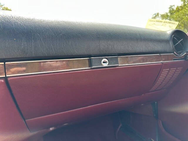 Mercedes-Benz-500-Series-1987-Convertible-28