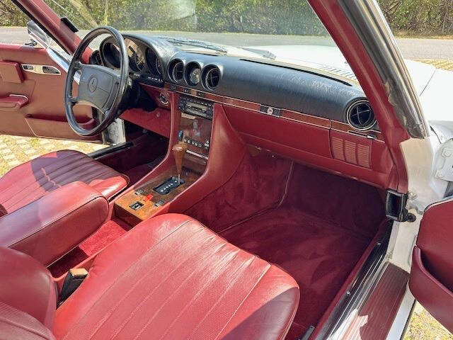 Mercedes-Benz-500-Series-1987-Convertible-32